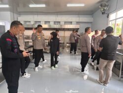 Kapolda Sultra dan Wakapolda Uji Peralatan Dapur SPPG Brimob, Dukung Program Makan Bergizi Gratis